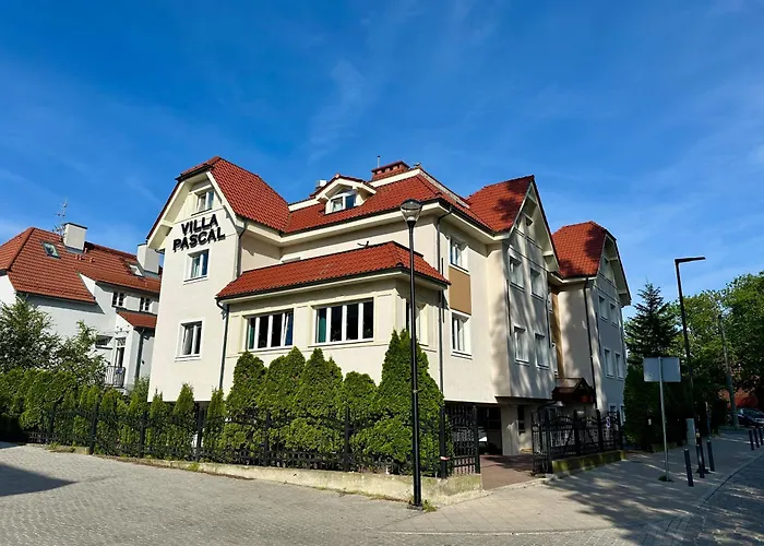 Pascal Nocleg ze śniadaniem 4*