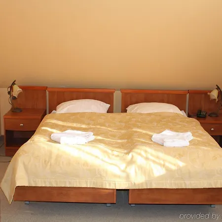 Pascal فندق مبيت وإفطار 4*