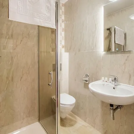 فندق مبيت وإفطار Pascal 4*